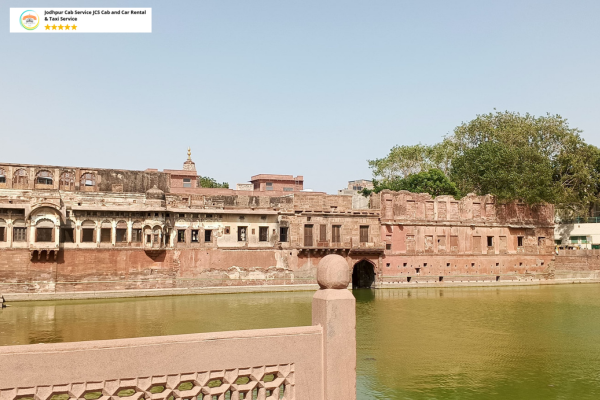 Mesmerizing view of Gulab Sagar Lake Jodhpur during golden hour
