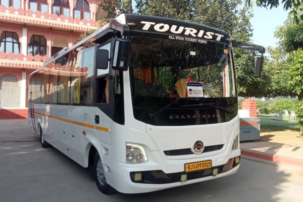 Luxury Bus for large group Jodhpur to Ranakpur & Kumbhalgarh Taxi tours