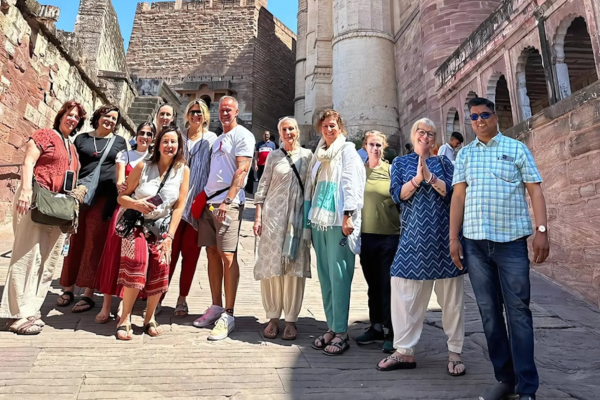 Private Car With Driver Jodhpur for one-day tours and quick getaways