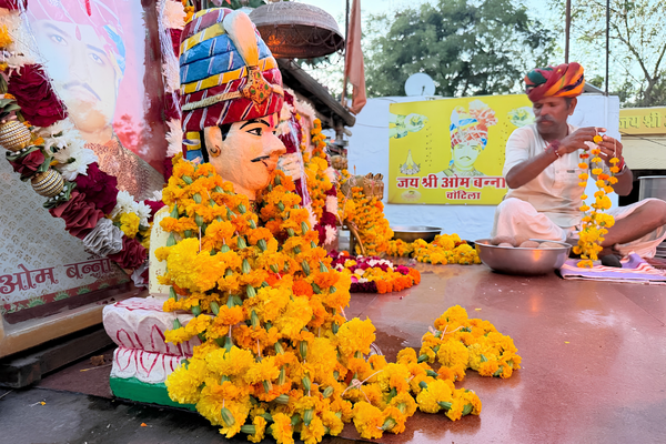 Om Banna Temple (Bullet Baba), Pali